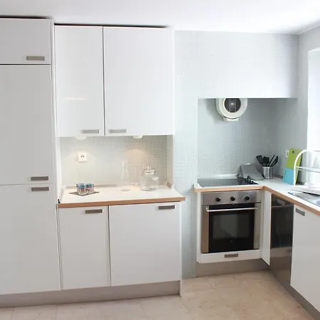 The Blue House - Camoes Cool Loft Lizbona